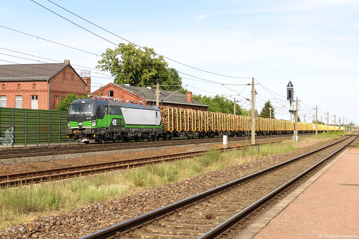 193 752-3 ELL - European Locomotive Leasung für SETG - Salzburger Eisenbahn TransportLogistik GmbH mit einem Holzzug in Großwudicke und fuhr weiter in Richtung Stendal. 09.06.2019