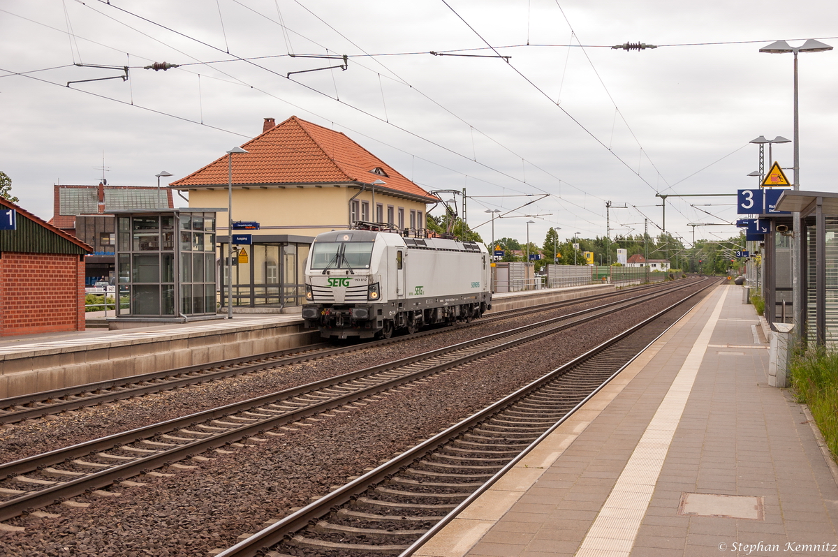 193 812-5 Railpool GmbH für SETG - Salzburger EisenbahnTransportLogistik GmbH kam solo durch Bienenbüttel und fuhr weiter in Richtung Lüneburg. 02.06.2015