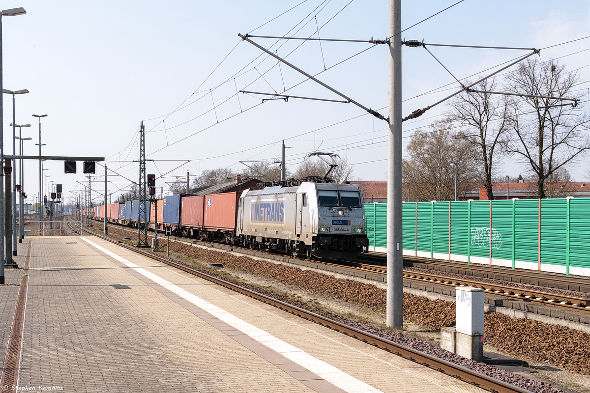 386 004-6 METRANS Rail s.r.o. mit einem Containerzug von Hamburg nach Prag, wurde wegen einem Schienenbruch in Neustadt(Dosse) über Rathenow umgeleitet. 10.04.2018