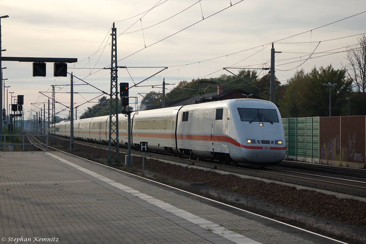 401 082-3  Rüdesheim am Rhein  als ICE 370 von Interlaken Ost nach Berlin Ostbahnhof in Rathenow. 18.10.2014