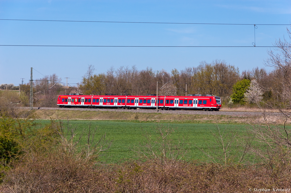 425 506-3 S-Bahn Mittelelbe als RB31/S1 (RB/S 17821) von Wittenberge nach Schönebeck-Bad Salzelmen in Stendal. 21.04.2015