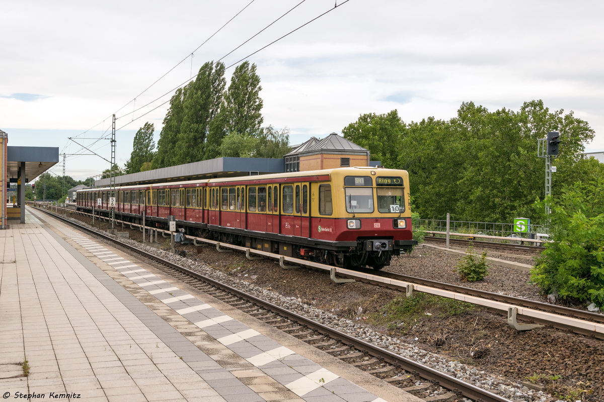 485 168-9 S-Bahn Berlin als S41 (S 41088) von Berlin-Halensee nach Berlin Bundesplatz, bei der Ausfahrt aus Berlin Jungfernheide. 25.08.2015