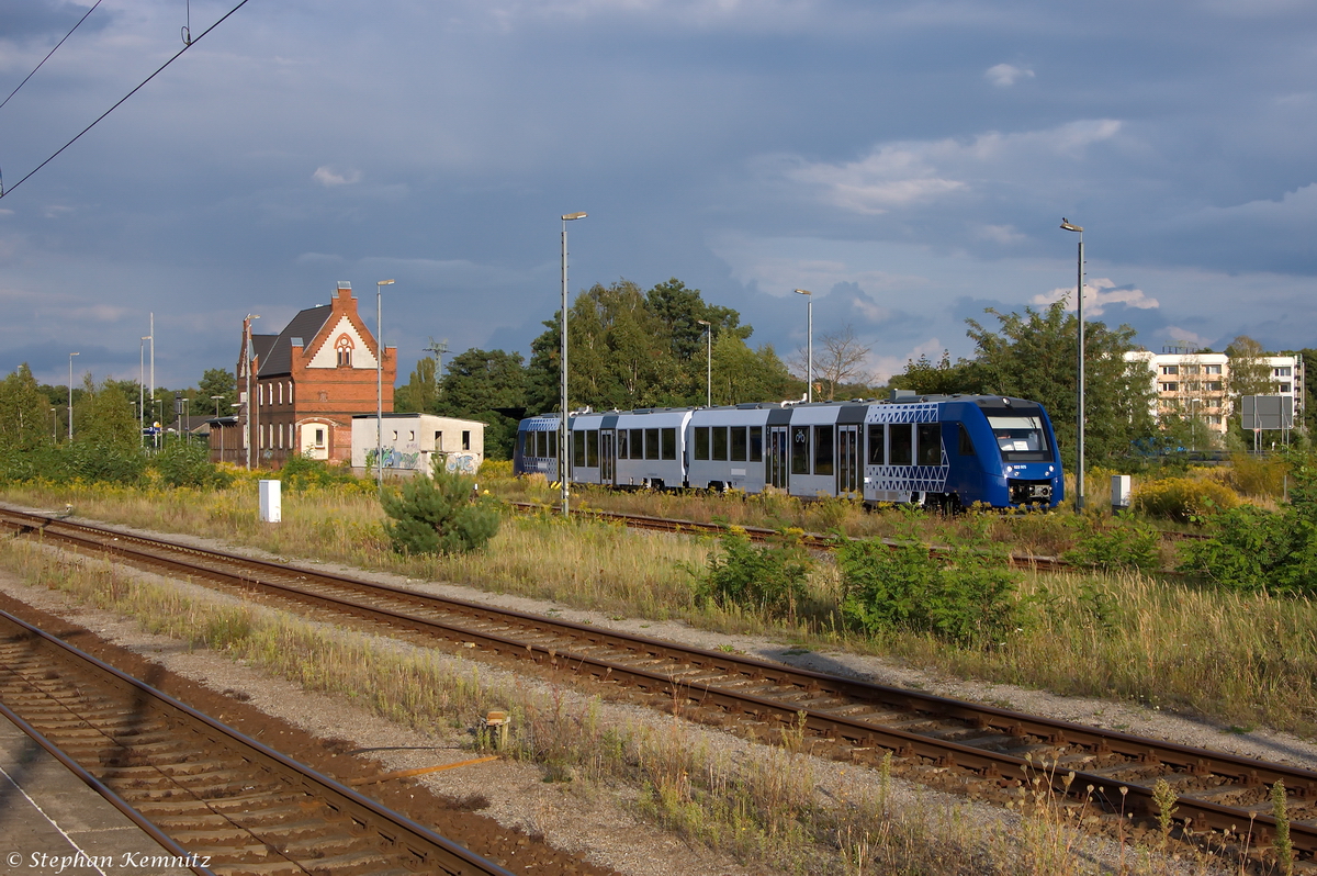 622 905-7 vlexx Gmbh als RB51  ODEG  (RB 68875) von Rathenow nach Brandenburg Hbf, bei der Ausfahrt aus Rathenow. 31.08.2014