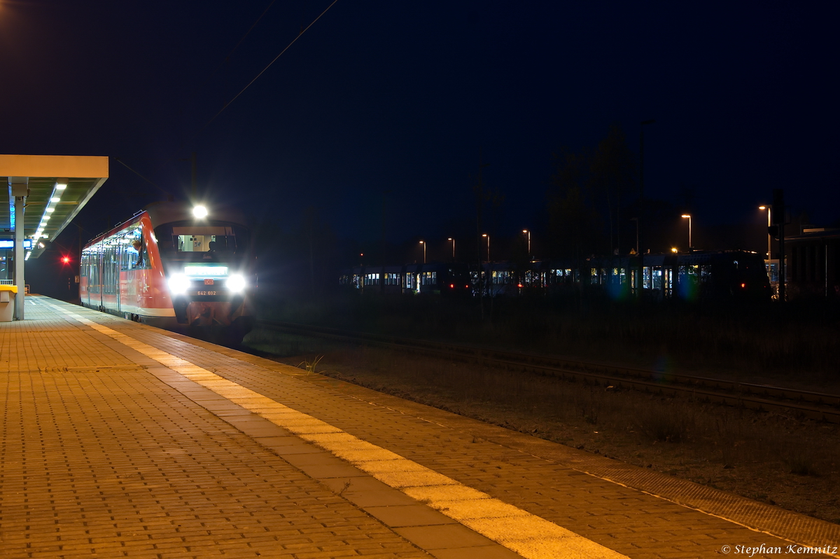 642 692-7 als RB13 (RB 17966) von Rathenow nach Stendal in Rathenow. 20.11.2014
