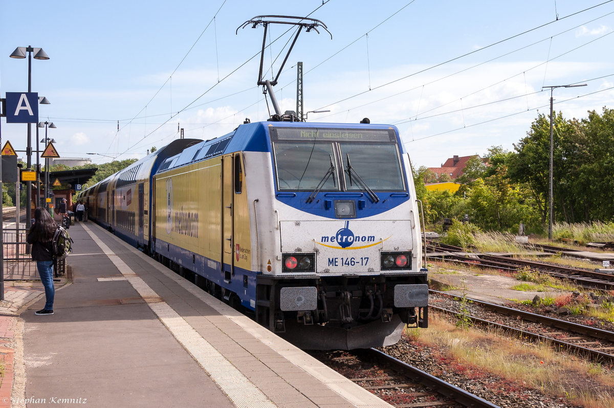 ME 146-17  Langenhagen  (146 517-8) metronom Eisenbahngesellschaft mbH mit dem RE2 (ME 82818) von Göttingen nach Uelzen in Uelzen. 02.06.2015