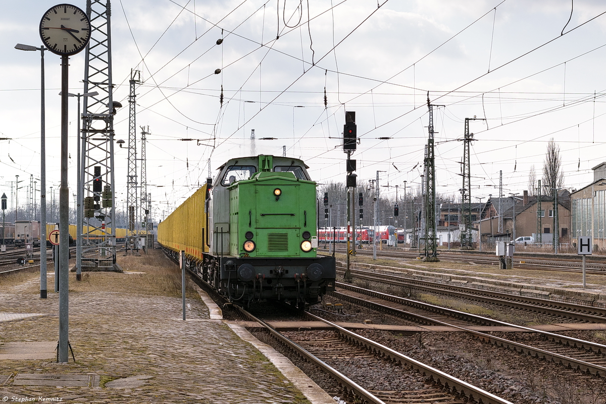 V 100.02 (202 287-9) SETG - Salzburger Eisenbahn TransportLogistik GmbH mit einem leeren Holzzug in Stendal und sie brachte den Güterzug nach Tangerhütte. 24.03.2018