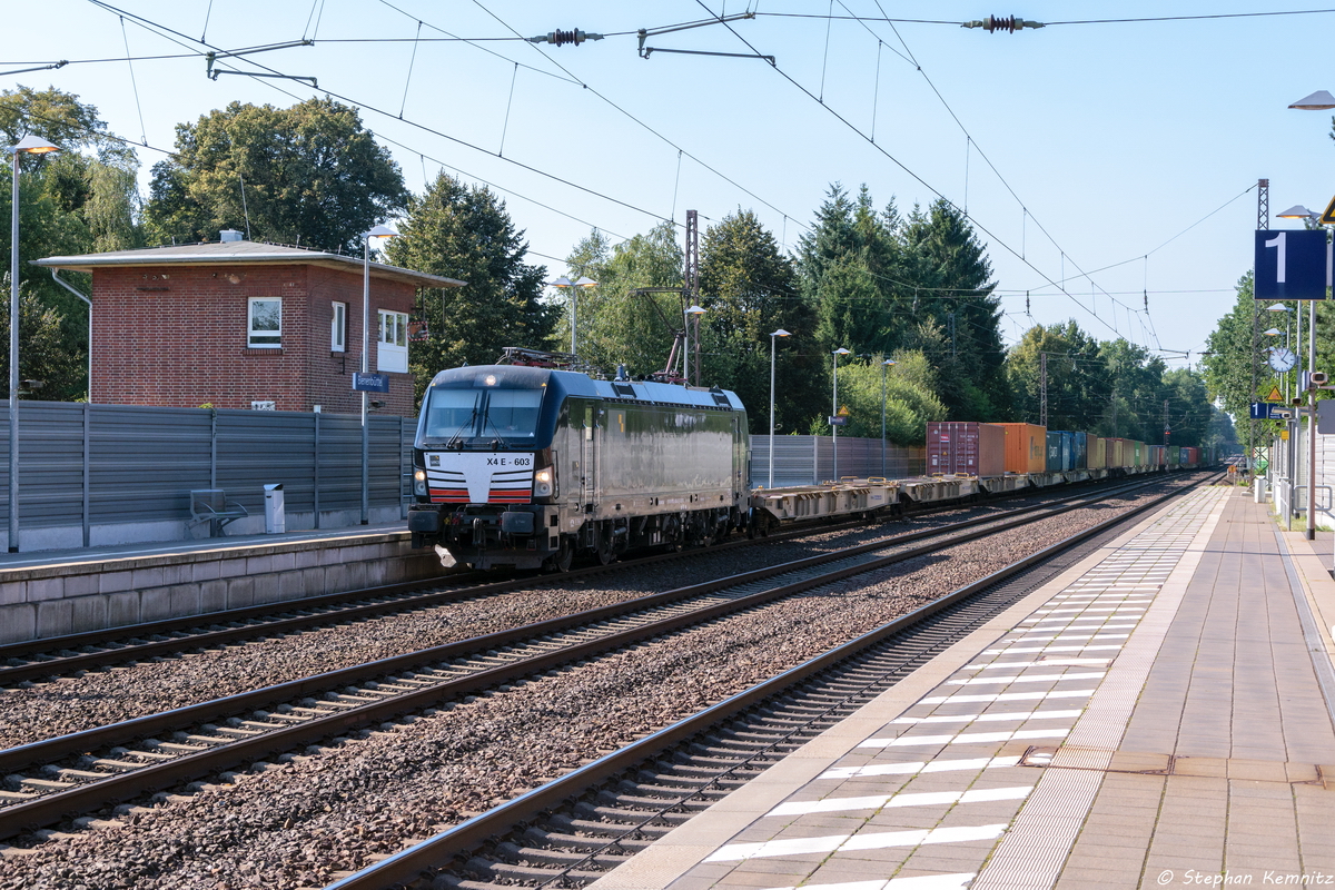 X4 E - 603 (193 603-8) MRCE - Mitsui Rail Capital Europe GmbH für boxXpress.de GmbH mit einem Containerzug in Bienenbüttel und fuhr weiter in Richtung Uelzen. 26.08.2016