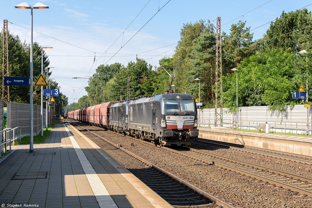 X4 E - 864 (193 864-6) & X4 E - 860 (193 860-4) MRCE - Mitsui Rail Capital Europe GmbH für DB Cargo mit einem Kohlezug von Hamburg-Altenwerder nach Fallersleben in Bienenbüttel. 05.09.2017