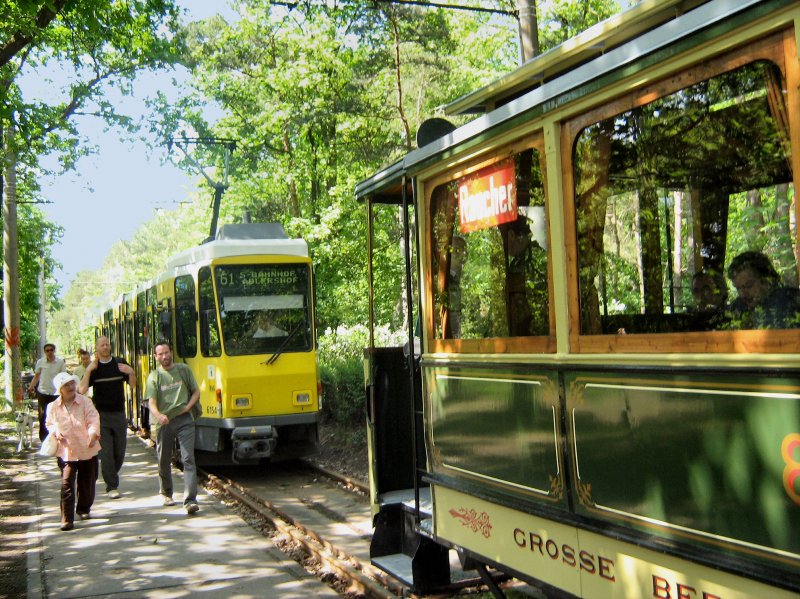 Beiwagen 808 und KT4D in der Endstelle Rahnsdorf (Waldschenke), 10.5.2009