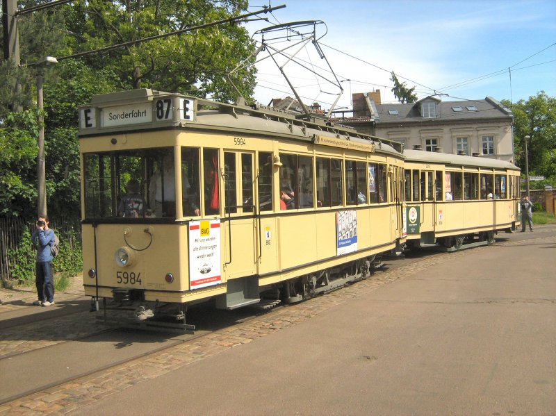 T24/B24 - Zug in Alt Schm�ckwitz, 17.5.2009