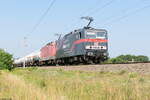 143 326-7 & 143 348-1 Mietlokomotiven im DB Gebrauchtzugportal der DB Regio AG, Regio Südost, Halle (Saale) mit einem Kesselzug 'Kohlenwasserstoffgas, Gemische, verflüssigt, N.A.G. (Gemisch A, A 01, A 02, A 0, A 1, B 1, B 2, B oder C)' in N ...