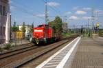 brandenburg-hbf/353952/298-319-5-db-schenker-rail-deutschland 298 319-5 DB Schenker Rail Deutschland AG mit einem Güterwagen in Brandenburg und fuhr nach Kirchmöser. 17.07.2014