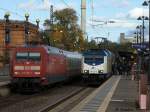 br-6101-adtranz/300441/viel-betrieb-in-uelzen-am-gleis Viel Betrieb in Uelzen. Am Gleis 101 stand die 101 140-2 mit dem IC 2373 von Stralsund Hbf nach Karlsruhe Hbf und am Gleis 102 stand die ME 146-18 'Burgwedel' (146 518-6) metronom Eisenbahngesellschaft mbH mit dem metronom (ME 82831) von Uelzen nach Gttingen bereit. 18.10.2013