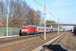 101 069-3 mit dem IC 140 von Berlin Ostbahnhof nach Amsterdam Centraal in Dallgow-Döberitz.