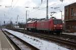 145 058-4 DB Schenker Rail Deutschland AG mit der Wagenlok 232 240-2 in Priort.