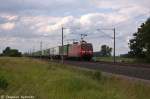 145 005-5 DB Schenker Rail Deutschland AG mit einem KLV in Vietznitz und fuhr in Richtung Nauen weiter. 22.06.2013
