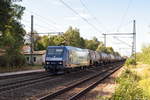 145 020-4 RBH Logistics GmbH mit einem Kesselzug in Friesack und fuhr weiter in Richtung Nauen.