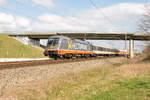 242.517  Fitzgerald  (182 517-3) Hector Rail AB mit dem Locomore (LOC 1819) von Berlin-Lichtenberg nach Stuttgart Hbf in Nennhausen.
