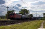 185 190-6 DB Schenker Rail Deutschland AG mit einem Kesselzug  Benzin oder Ottokraftstoffe  bei Rathenow und fuhr in Richtung Wustermark weiter. 25.08.2012