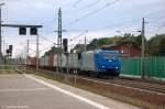 185 522-0 Alpha Trains fr ITL Eisenbahn GmbH mit einem Containerzug in Rathenow und fuhr in Richtung Wustermark weiter. 31.07.2012
