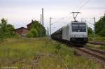 185 677-2 Railpool GmbH für PCT - Private Car Train GmbH mit einem VW Autotransportzug in Demker und fuhr in Richtung Stendal weiter.