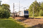 185 680-6 Railpool GmbH für RTB CARGO GmbH mit einem Kesselzug bei Friesack und fuhr weiter in Richtung Nauen.