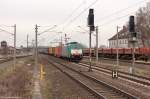 E 186 245-7 ITL - Eisenbahngesellschaft mbH mit einem Containerzug in Salzwedel und fuhr in Richtung Uelzen weiter. 14.04.2015