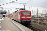 112 138  Otto hat Zugkraft  mit dem RE20 (RE 17629) von Magdeburg Hbf nach Halle(Saale)Hbf, bei der Einfahrt in Halle(Saale). 04.04.2013
