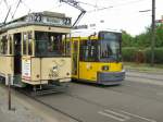 ALT & NEU, BEGEGNUNG BEI EINER bERLINER tHEMENFAHRT