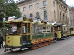 Tw 10 mit H�nder der Coepenicker Strassenbahn, Berlin Schleife Am Kupfergraben im Juli 2009