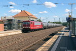 155 103-5 CLR - Cargo Logistik Rail Service GmbH mit einem Kesselzug  Dieselkraftstoff oder Gasöl oder Heizöl (leicht)  in Bienenbüttel und fuhr weiter in Richtung Lüneburg. 19.08.2016
