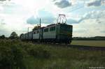 142 103-1 & 142 126-2 EGP - Eisenbahngesellschaft Potsdam mbH mit einem Containerzug aus Richtung Salzwedel kommend in Stendal. 24.05.2014