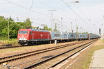 801 (156 001-0) MEG - Mitteldeutsche Eisenbahn GmbH mit einem Containerzug in Stendal und fuhr weiter in Richtung Magdeburg.