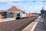 193 806-7 Railpool GmbH für TXL - TX Logistik AG mit einem Containerzug in Bienenbüttel und fuhr weiter in Richtung Lüneburg.