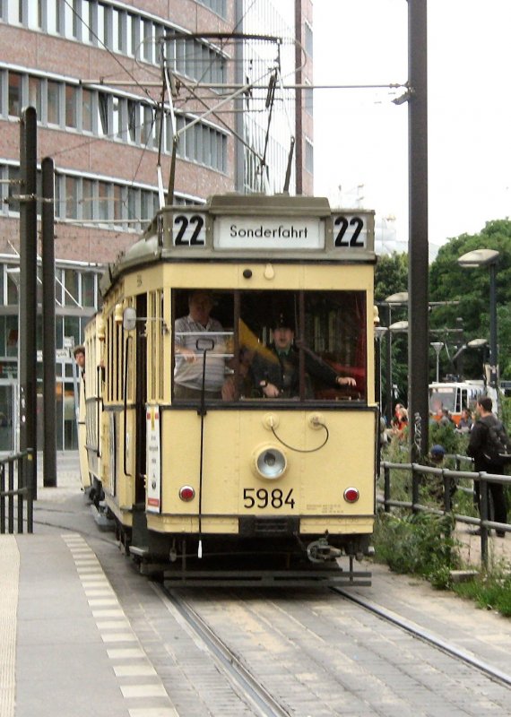 Tw 5984 am Hackschen Markt, Sommer 2008